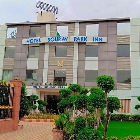 Sourav Park Inn Agra  Dış mekan fotoğraf