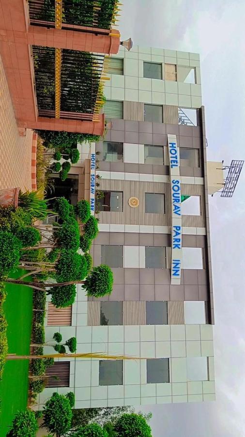 Sourav Park Inn Agra  Dış mekan fotoğraf
